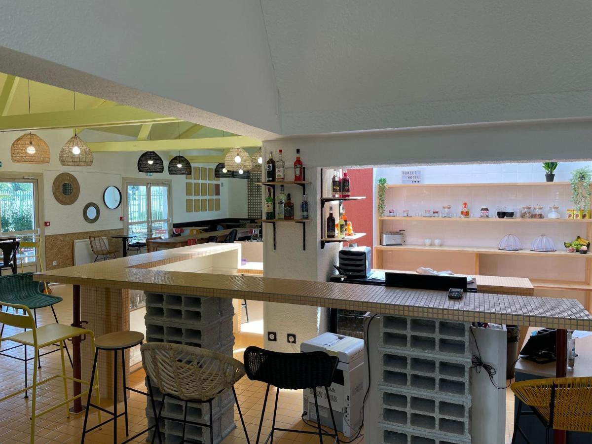 Greet Hotel Villeneuve La Garenne - Renove מראה חיצוני תמונה