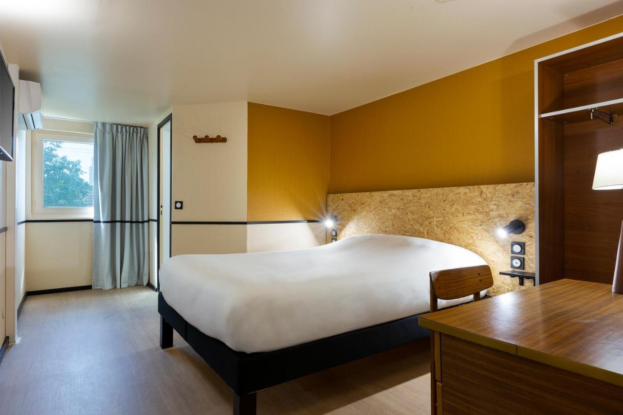 Greet Hotel Villeneuve La Garenne - Renove מראה חיצוני תמונה