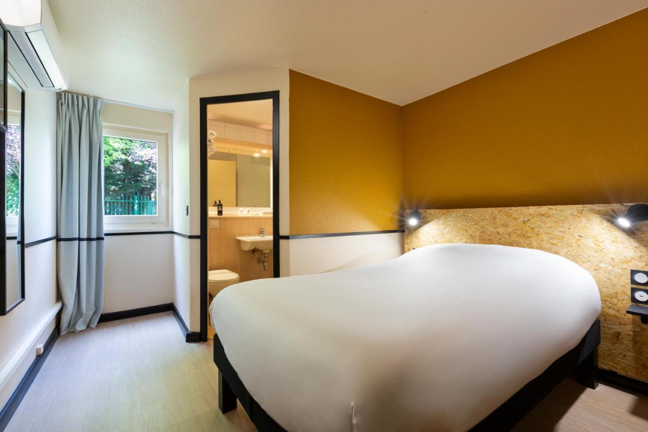 Greet Hotel Villeneuve La Garenne - Renove מראה חיצוני תמונה