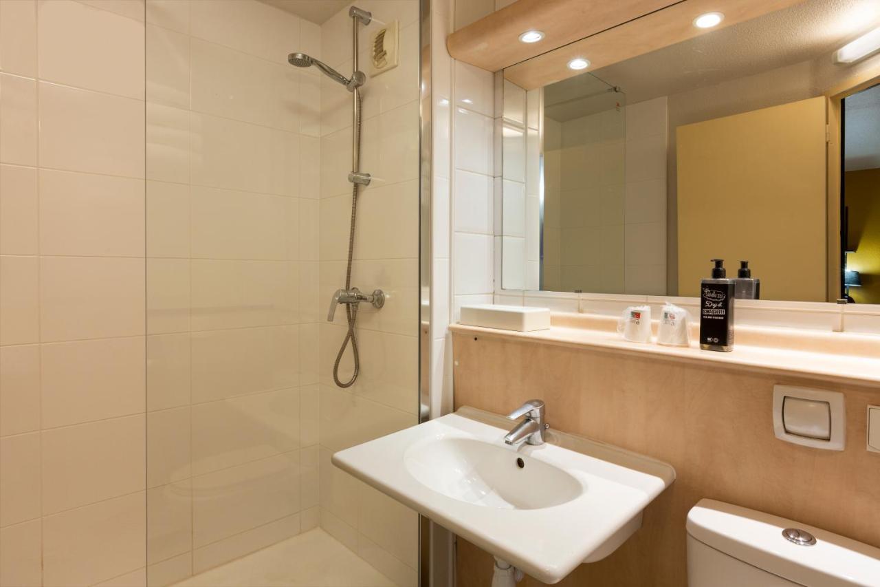 Greet Hotel Villeneuve La Garenne - Renove מראה חיצוני תמונה