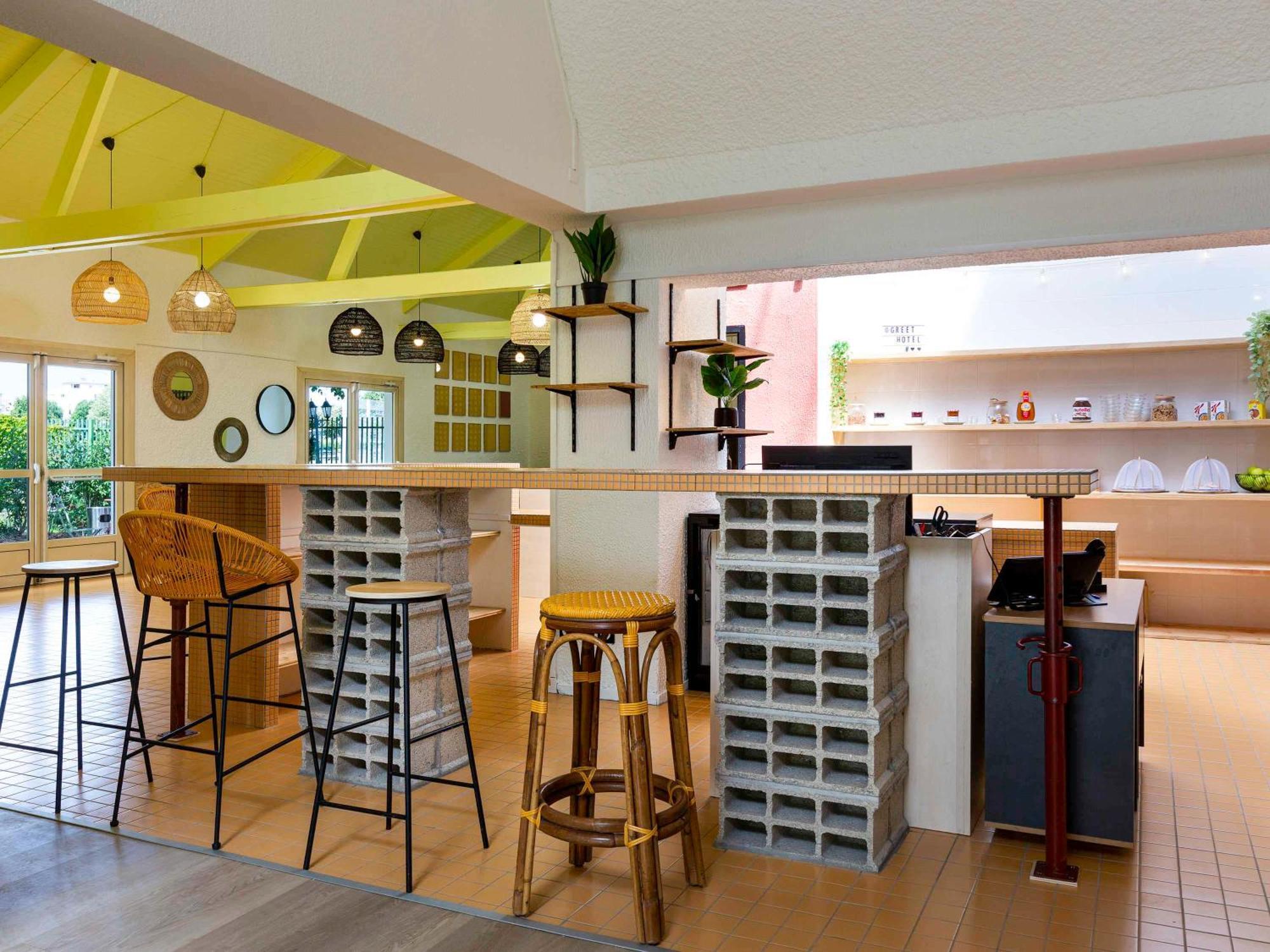 Greet Hotel Villeneuve La Garenne - Renove מראה חיצוני תמונה