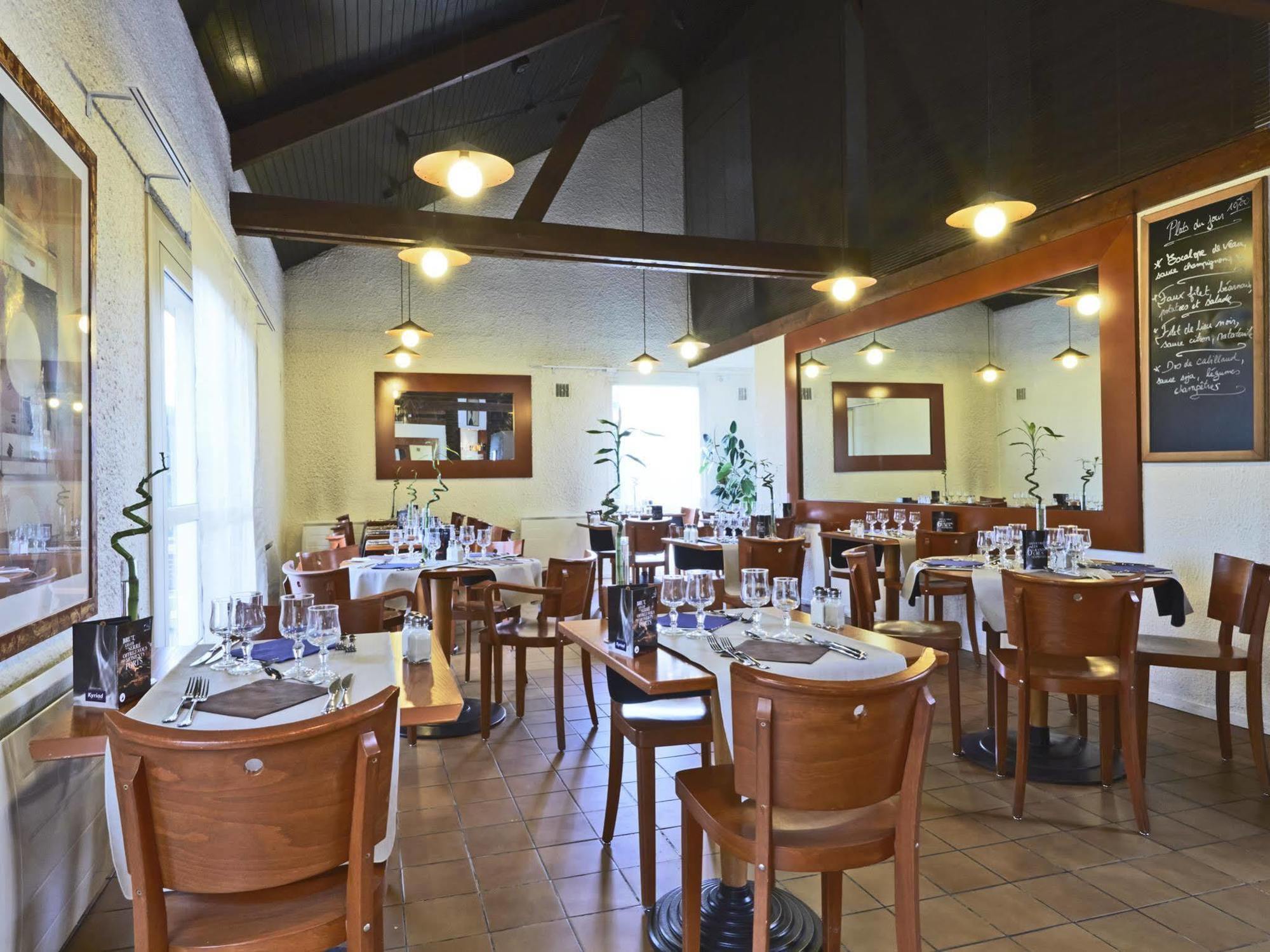 Greet Hotel Villeneuve La Garenne - Renove מראה חיצוני תמונה