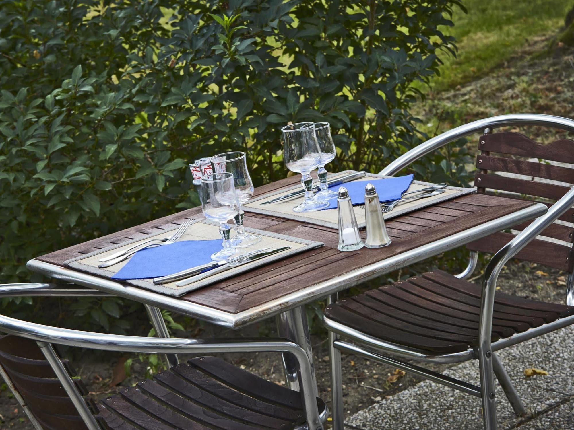Greet Hotel Villeneuve La Garenne - Renove מראה חיצוני תמונה